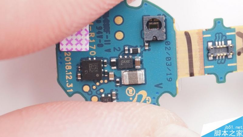 三星Galaxy Buds耳机内部做工如何 三星Galaxy Buds真无线蓝牙耳机拆解+评测