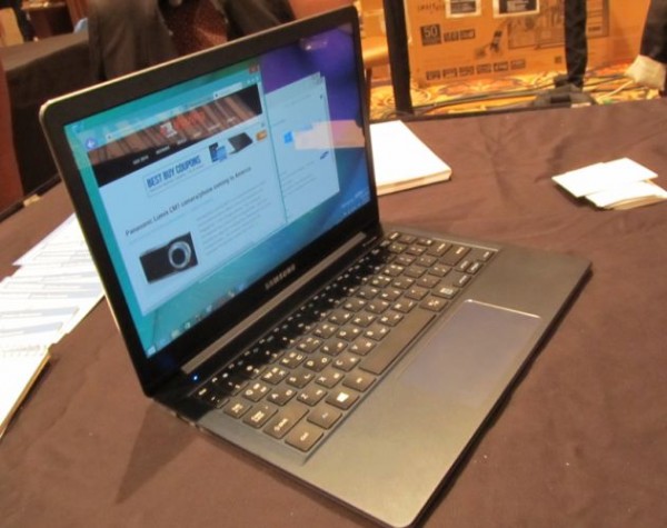三星Macbook Air新款笔记本ATIV Book 9 只有0.95Kg