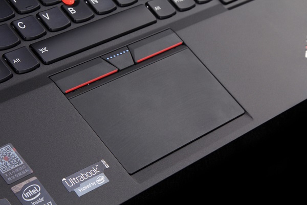 超级小黑本 2015新联想ThinkPad X1 Carbon笔记本真机图赏