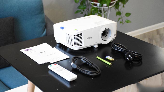 明基E580商务智能投影仪值得买吗 明基E580商务智能投影仪评测