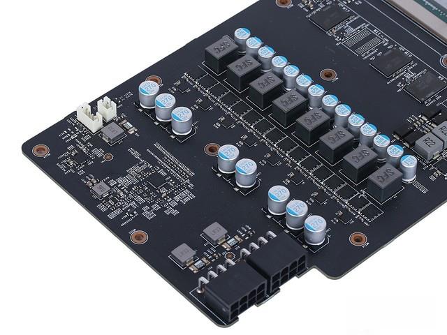 微星GTX1080Ti魔龙TRIO性能如何？微星GTX 1080 Ti GAMING X TRIO显卡图解评测