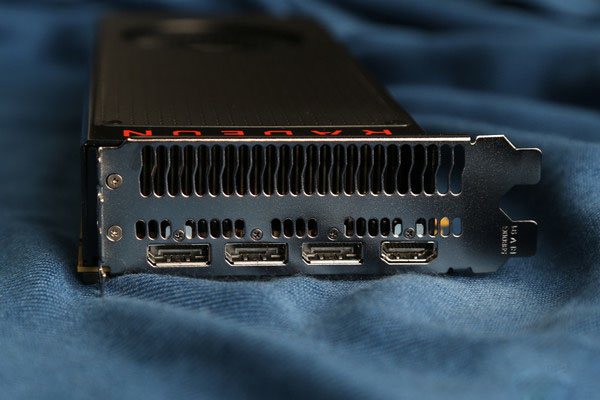 迪兰VEGA56显卡全面详细首测：力压超公版GTX1070