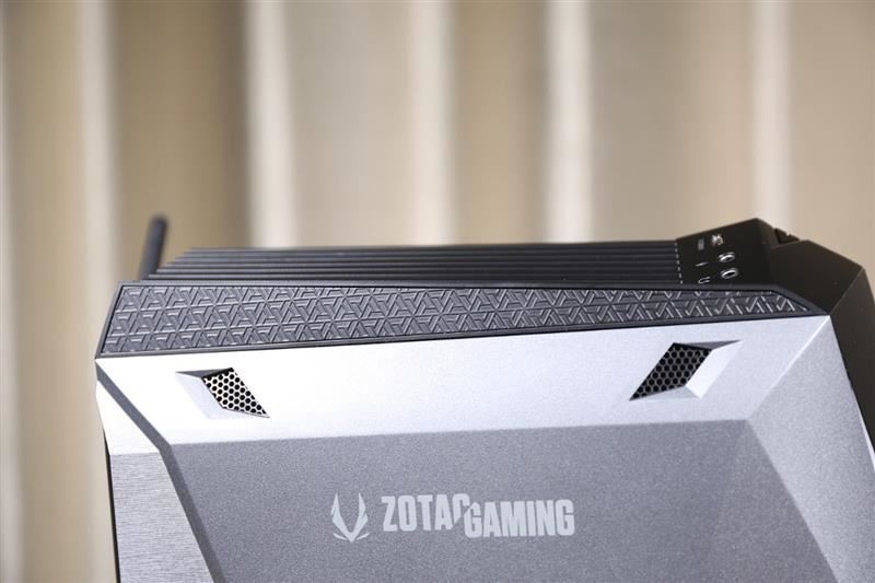索泰Gaming PC MEK mini主机评测 最迷你的高性能主机