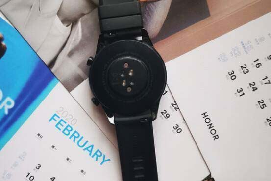 荣耀手表gs pro和荣耀手表2区别大吗 荣耀手表gs pro和荣耀手表2对比介绍