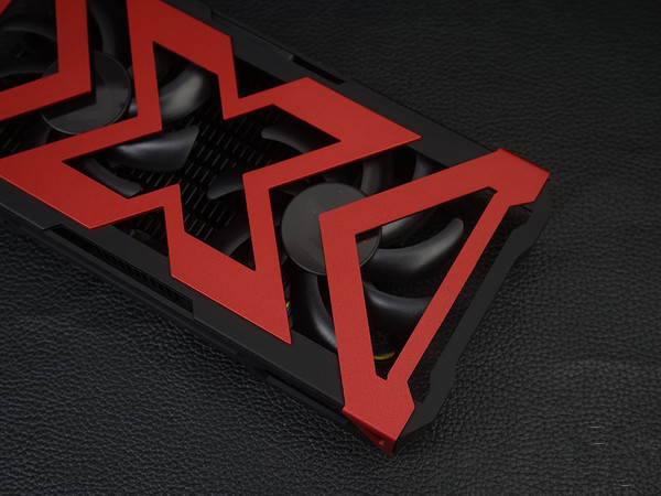AMD RX560值得买吗？AMD RX560显卡详细首发评测+拆解图