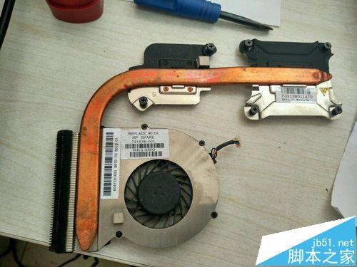 惠普hp445g1笔记本怎么拆机清灰?