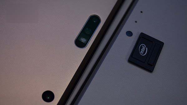 Win10平板之争：联想MIIX 700与微软Surface Pro 3哪个好？联想MIIX 700与微软Surface