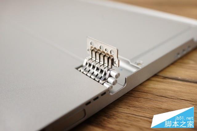 联想MIIX520内部做工如何？联想MIIX 520拆解深度评测