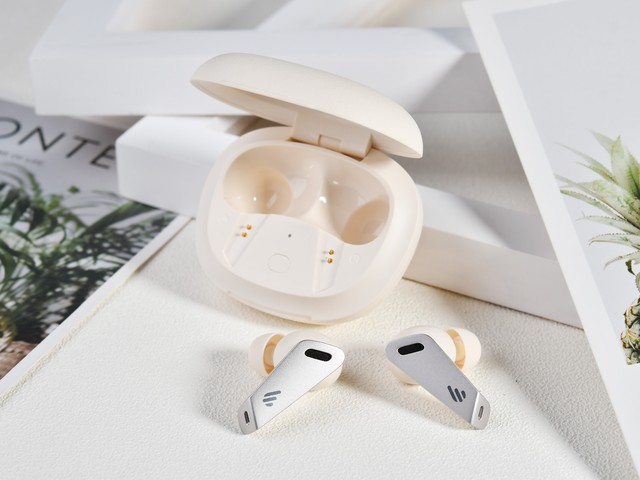 真性价比之选 漫步者TWS NB2降噪真无线耳机详细评测