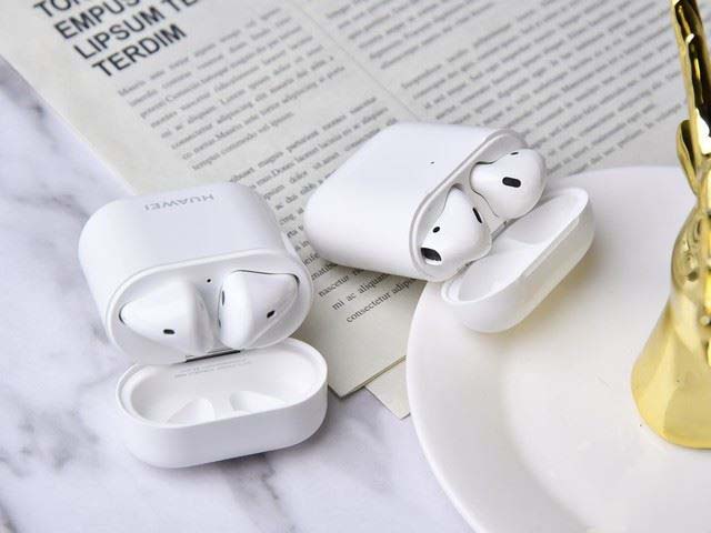 华为FreeBuds2Pro和苹果AirPods2哪款好 两款耳机对比评测