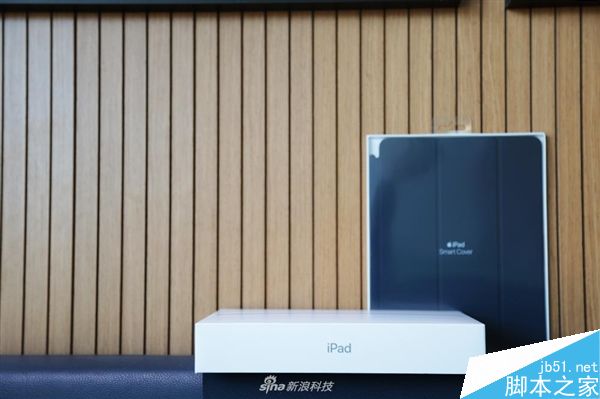 苹果全新9.7英寸iPad国行开箱图赏:很值得购买
