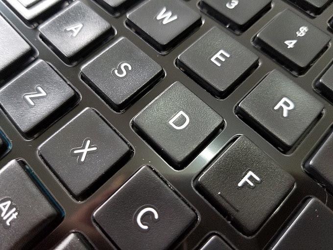 罗技K750键盘怎么样 罗技K750键盘详细体验报告