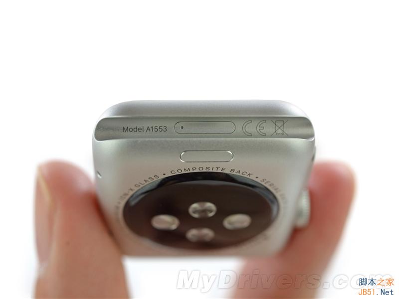 38毫米表盘的运动版apple watch详尽拆解：电池太失望了