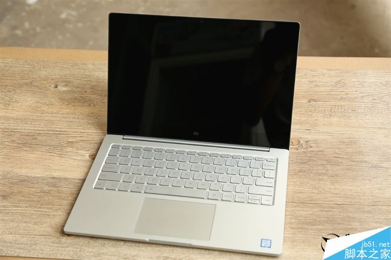 升级最新Win10系统的小米笔记本Air全面评测:超值！