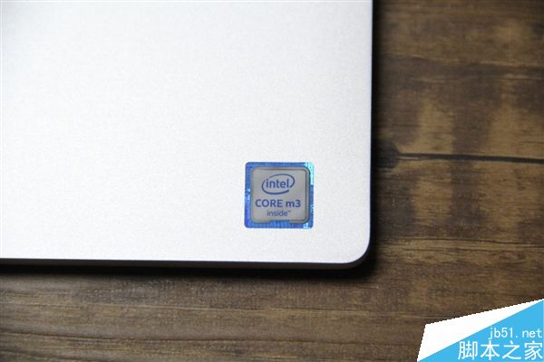 12.5英寸小米笔记本Air 4G版开箱图赏:全金属机身