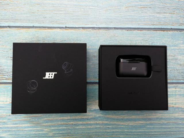 JEET Air Plus耳机值得买吗 JEET Air Plus真无线蓝牙耳机开箱使用评测