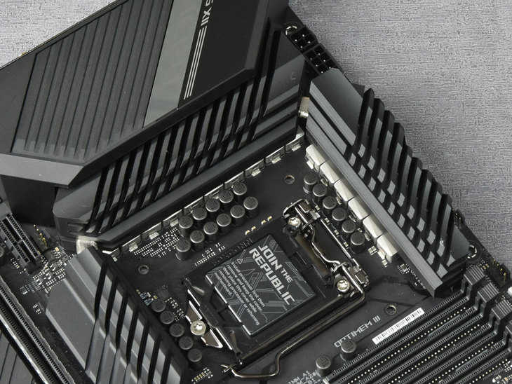 ROG M12H(WI-FI)主板怎么样 华硕ROG MAXIMUS XII HERO (WI-FI)主板评测