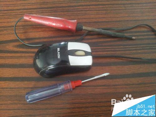 有线鼠标怎么完全拆解? 鼠标拆解图文教程