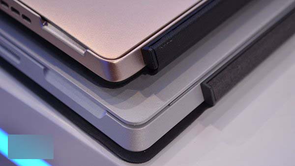 Win10平板之争：联想MIIX 700与微软Surface Pro 3哪个好？联想MIIX 700与微软Surface