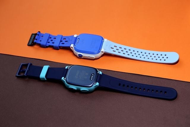 360儿童手表9X和小天才Q2哪个好 360儿童手表9X对比小天才Q2评测