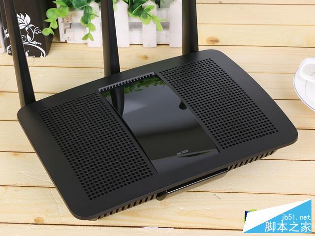 Linksys EA7500v2怎么样？Linksys EA7500v2路由器全面深度评测