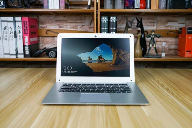 千元笔记本的代表产品 中柏EZbook 2详细图文评测