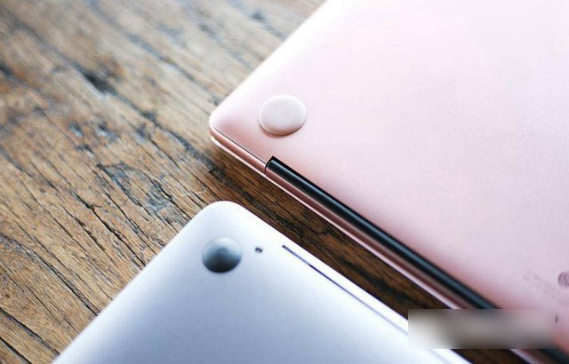华为MateBook X和苹果MacBook哪个好 华为MateBook X对比苹果MacBook谁更值得买