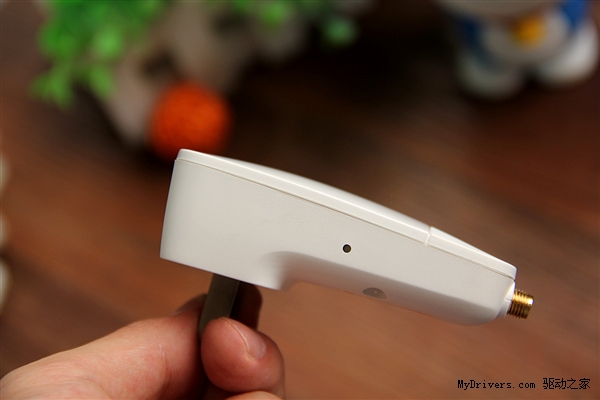 300Mbps Wi-Fi增强神器新版极卫星2015开箱图赏