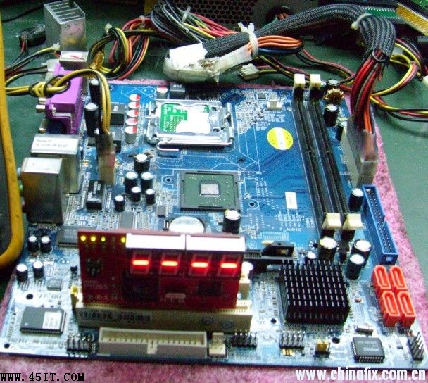 945GL主板时亮时不亮的维修过程