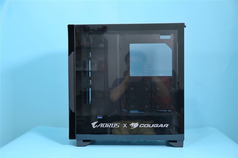 技嘉AORUS C501G战鹰机箱怎么样 技嘉AORUS C501G战鹰机箱详细评测