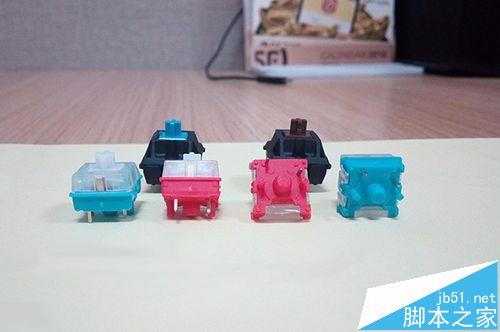 机械键盘轴体中机械轴与机械光轴有什么区别? 