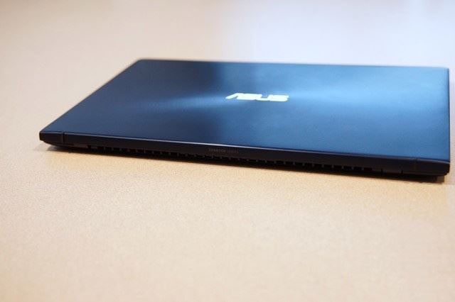 华硕灵耀Deluxe14内部做工怎么样 华硕灵耀Deluxe14拆解简评