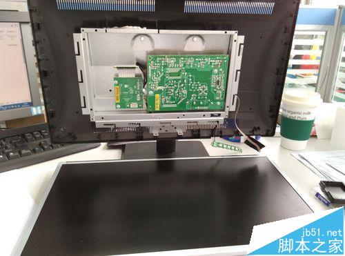 联想LS2014wD显示器该怎么拆机?