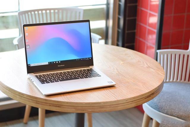 RedmiBook 14性能如何 RedmiBook 14笔记本使用体验及拆解评测
