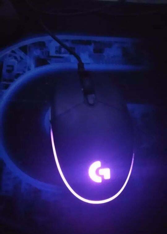 罗技G102鼠标怎么关闭背景光?