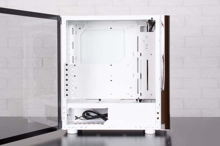 Thermaltake挑战者H3机箱值不值得买 Thermaltake挑战者H3机箱评测