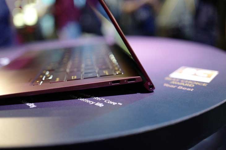 厚度仅12.9mm 1kg极致轻薄 华硕ZenBook S正式发布