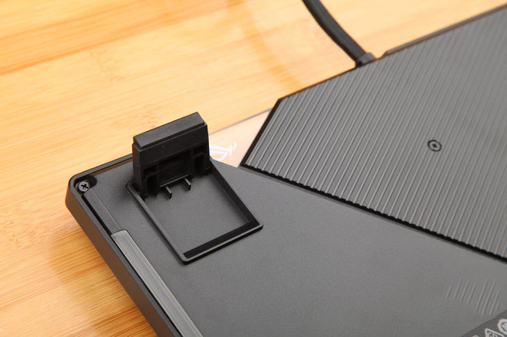 炫酷个性 信仰加成 ROG STRIX FLARE机械键盘详细图文测评