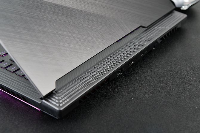 ROG枪神3游戏本性能如何 性能怪兽ROG枪神3游戏本全面评测