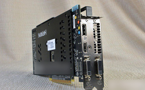 图文直播电脑组装过程：AMD定制八核独显DIY装机教程