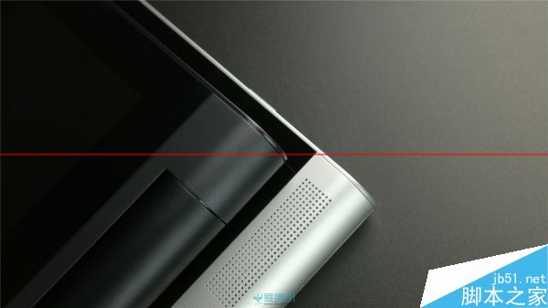 安卓/win8双系统  13寸联想YOGA Tablet 2对比图赏