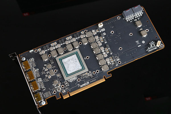 迪兰VEGA56显卡全面详细首测：力压超公版GTX1070