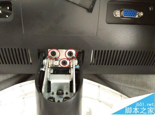 联想LS2014wD显示器该怎么拆机?