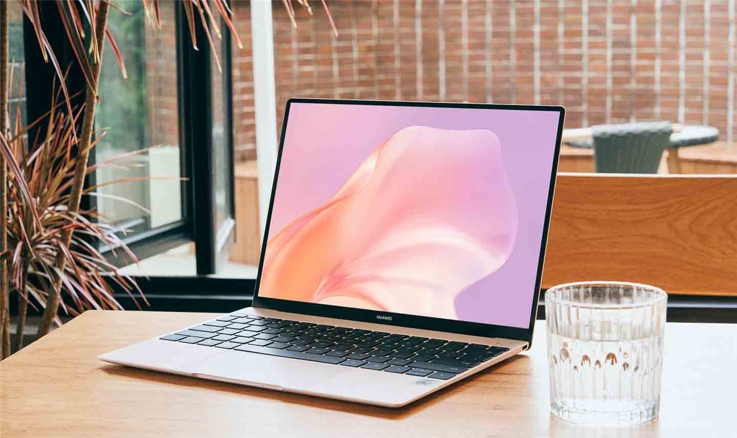 华为Matebook X 值得入手吗 华为MatebookX2020笔记本详细体验评测