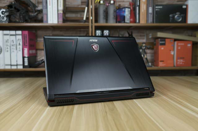 大屏视野游戏绝配微星gp73游戏本详细图文评测