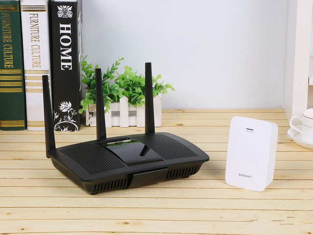 Linksys EA7500v2怎么样？Linksys EA7500v2路由器全面深度评测