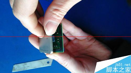 cpu外壳怎么拆除？cpu开壳的详细教程