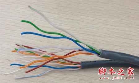 教大家网线接入水晶头的两种正确方法