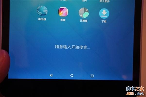 USB正反随便插 1599元运行Android 5.0诺基亚平板现场实拍图赏