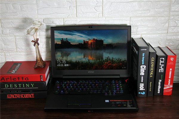 微星gt75vr值得买吗？微星GT75VR Titan 8RG游戏本全面详细图文评测